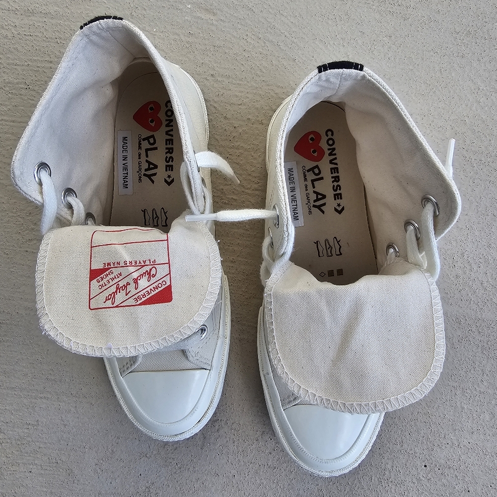 Comme des Garcons PLAY Cream Red Sneakers - Picture 5 of 16